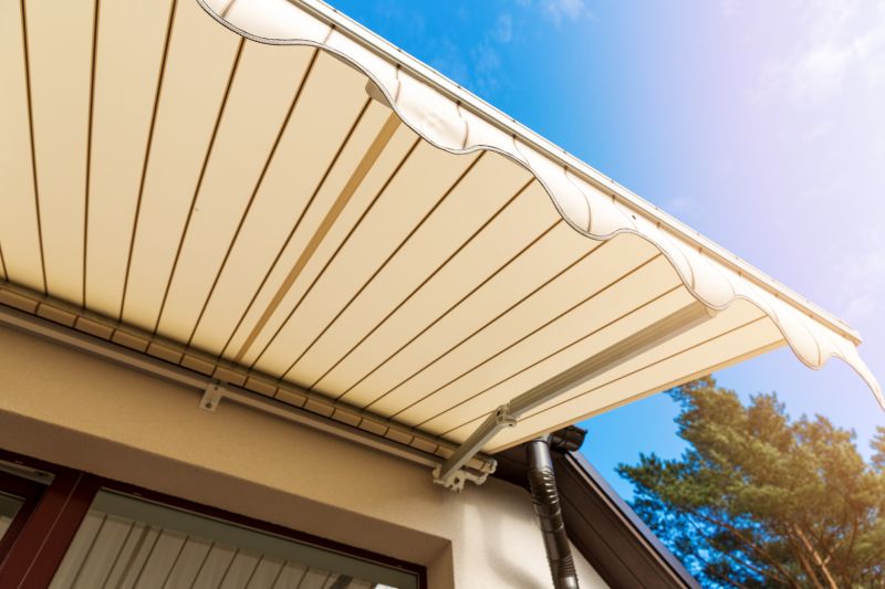 Retractable Awning Replacement in Santa Rosa, CA